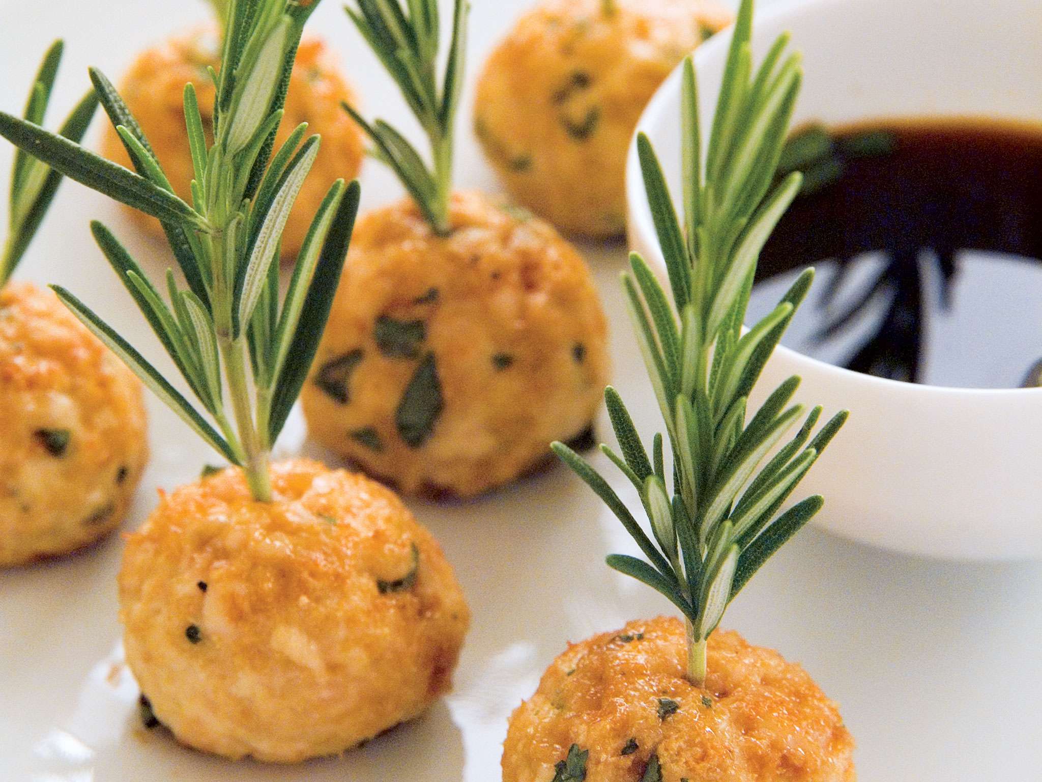 Croquetas de pollo con romero