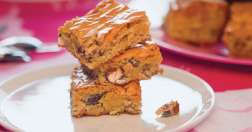 Brownies de chocolate blanco